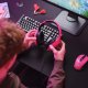 Trust GXT 415P Zirox Auricolare Cablato A Padiglione Gaming Rosa 9