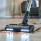 Hoover HF310P 011 Aspirapolvere a bastone 2 in 1 Batteria Secco HEPA Senza sacchetto 0,7 L 400 W Nero, Metallico 2,5 Ah 9