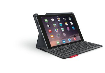 Logitech Type+ QWERTY Italiano Bluetooth Nero