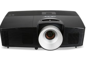 Acer Essential X113P Proiettore a raggio standard 3000 ANSI lumen DLP SVGA (800x600) Compatibilità 3D Nero