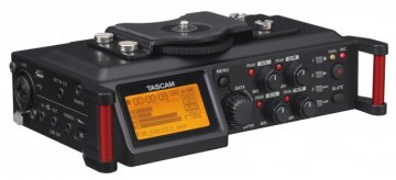 Tascam DR-70D registratore audio digitale 16 bit