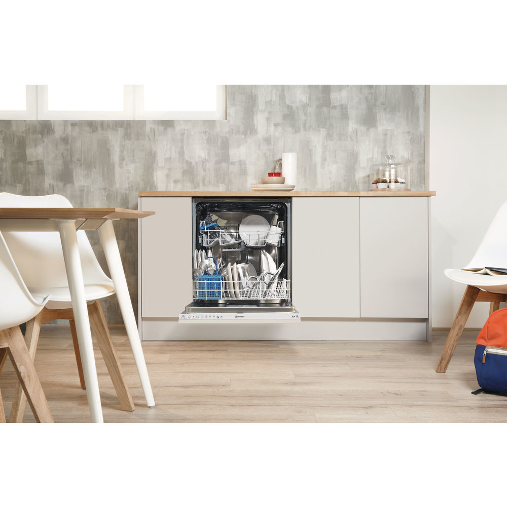 DIF14B1EU - Indesit DIF 14B1 EU A scomparsa totale 13 coperti -  Lavastoviglie da incasso - Negozi Elettronica Roma - Radionovelli