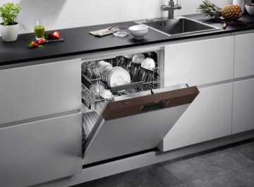 AEG FEB52600ZD A scomparsa parziale 13 coperti