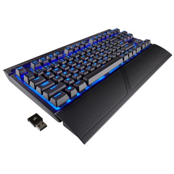 Corsair K63 tastiera USB + Bluetooth Italiano Nero