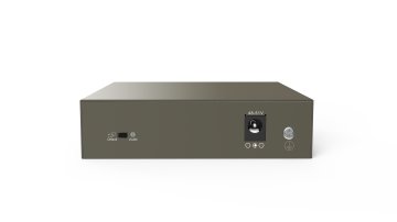 Tenda TEG1105P-4-63W-EU switch di rete Gigabit Ethernet (10/100/1000) Supporto Power over Ethernet (PoE) Grigio