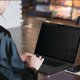 Kensington Filtri per lo schermo - Adesivo, 2 angol., per MacBook Air 13