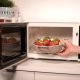 Candy Divo G25CC Crema Microonde con grill Superficie piana 25 L 900 W 15