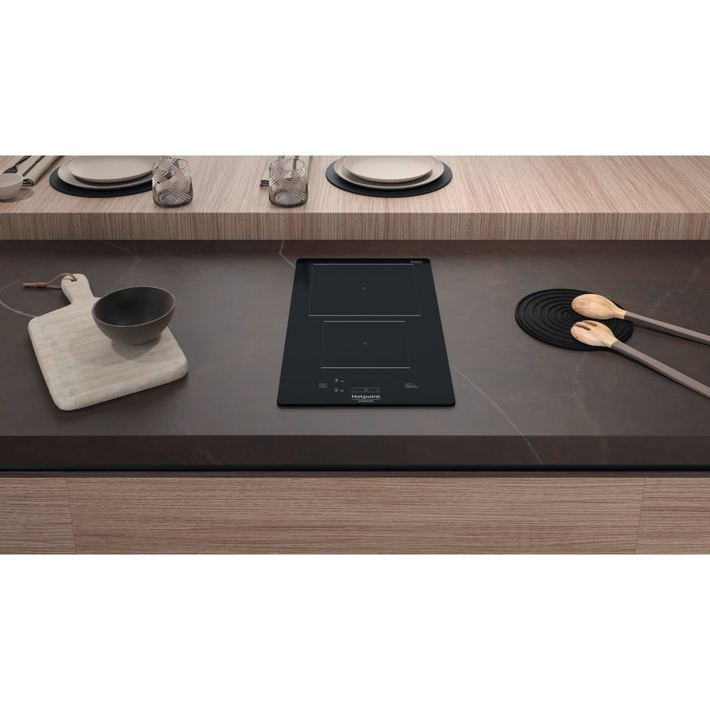 HQ0930SNE - Hotpoint HQ 0930S NE Nero Da incasso 29 cm Piano cottura a  induzione 2 Fornello(i) - Piani cottura a gas - Negozi Elettronica Roma -  Radionovelli