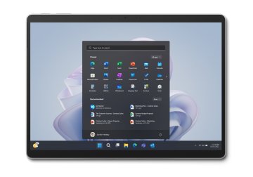 Microsoft Surface Pro 9 Intel® Core™ i7 1 TB 33 cm (13") 16 GB Wi-Fi 6E (802.11ax) Windows 11 Pro Platino