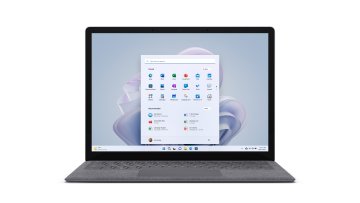 Microsoft Surface Laptop 5 Intel® Core™ i5 i5-1245U Computer portatile 34,3 cm (13.5") Touch screen 8 GB LPDDR5x-SDRAM 512 GB SSD Wi-Fi 6 (802.11ax) Windows 11 Pro Italiano Platino