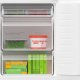 Bosch Serie 4 KIV86SFE0 frigorifero con congelatore Da incasso 267 L E Bianco 6