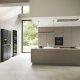 Haier Cube 90 Serie 7 HCR7918EIMB frigorifero side-by-side Libera installazione 601 L E Nero 15