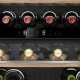 Bosch Serie 6 KUW21AHG0G cantina vino Cantinetta vino con compressore Da incasso Nero 44 bottiglia/bottiglie 6