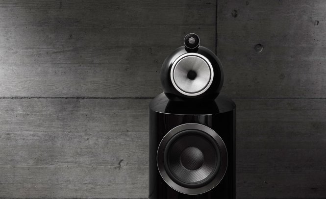 Nuova Bowers & Wilkins 800 : La celebrazione di 50 anni di eccellenza