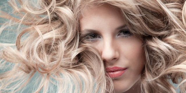 Cinque idee regalo per un look da capogiro