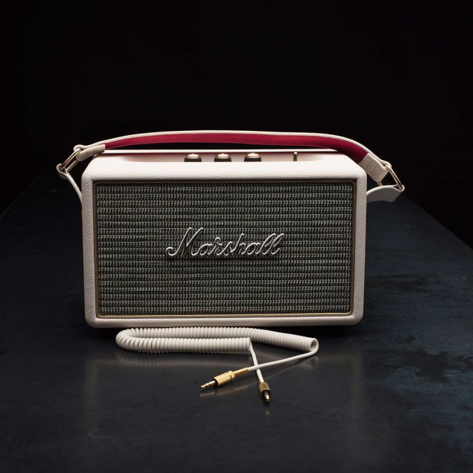 Kilburn Marshall : il natale arriva con il rock !