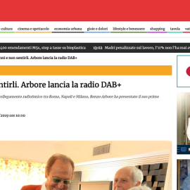 90 anni e non sentirli. Arbore lancia la radio DAB+