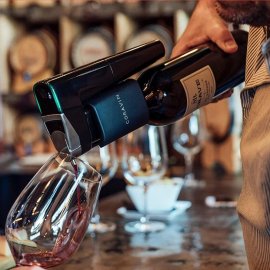 Coravin: La magia di versare vino senza rimuovere il sughero.