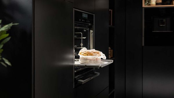 Scopri il forno Slide&Hide® di NEFF: Il forno che ti fa spazio...sul serio.